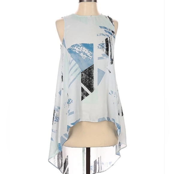 Vince Camuto Semi Sheer Flow Hi Lo Tank Blouse Geometric Blue Black White Design - Picture 1 of 8